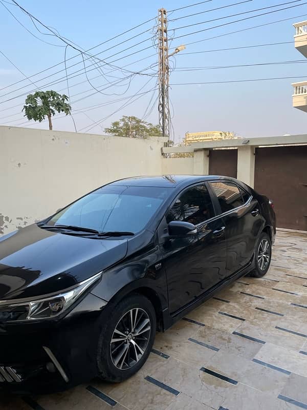 Toyota Corolla Altis 2018 6