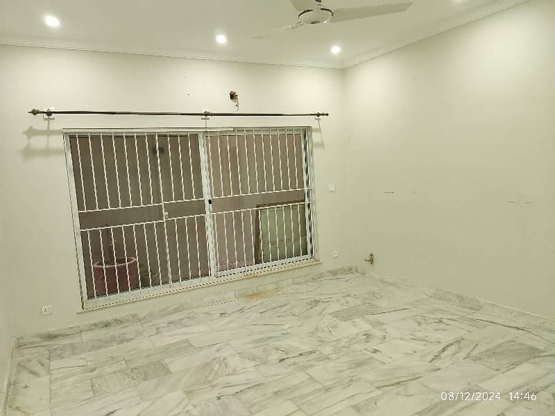 1 Kanal Basement For Rent In D. 12 9