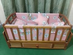 Baby cot in excellent condition