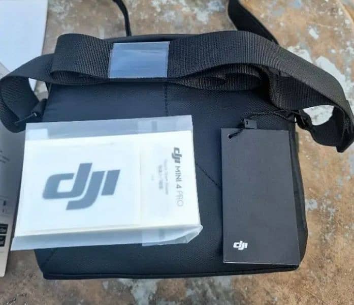 DJI Mini 4 Pro Combo Brand New Fresh Box Open 2