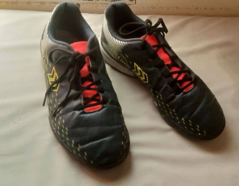 football shoes original UK 6.5 2