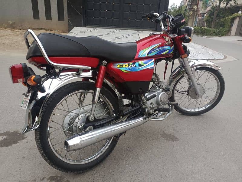 Honda CD70 0