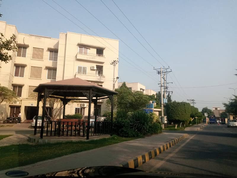 5 Marla 2 Bedroom Flat For Rent In Askari 11- C, Lahore 2