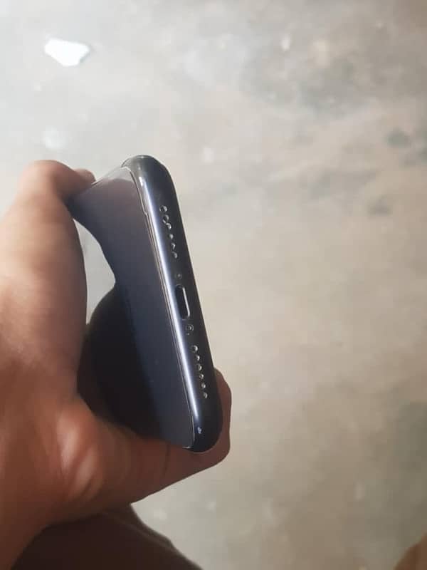 iPhone XR 64 5