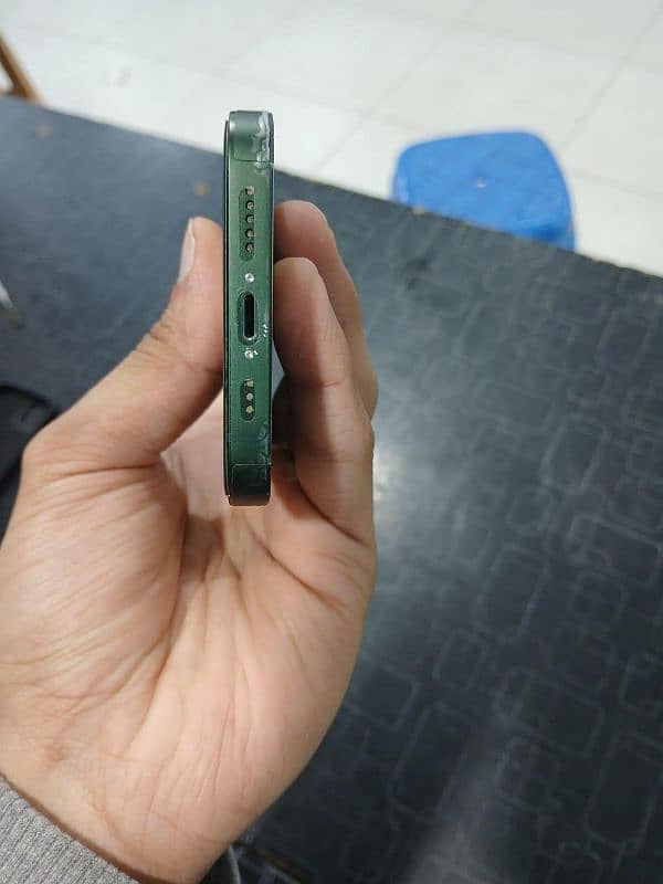 iphone 13  green 5