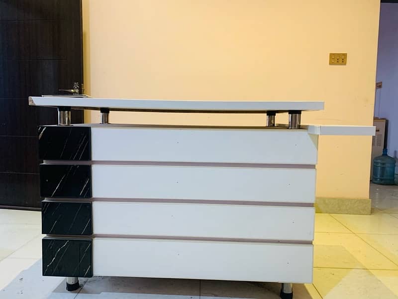 Double Top Office Counter Fresh 0