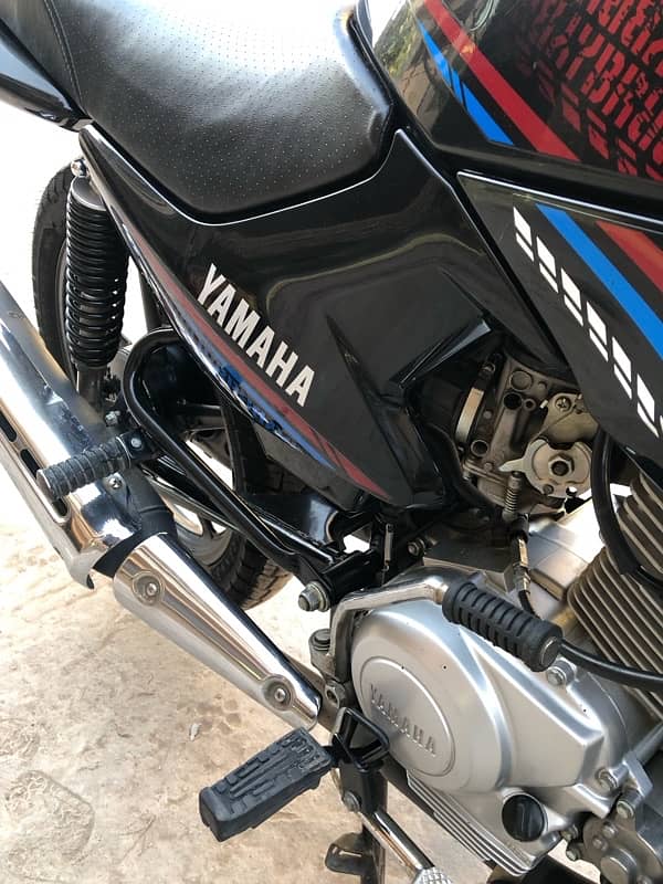 Yamaha YbrG 2022 11