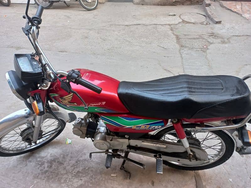 Honda CD 70 2018 Model - Excellent Condition, Low Mileage 1