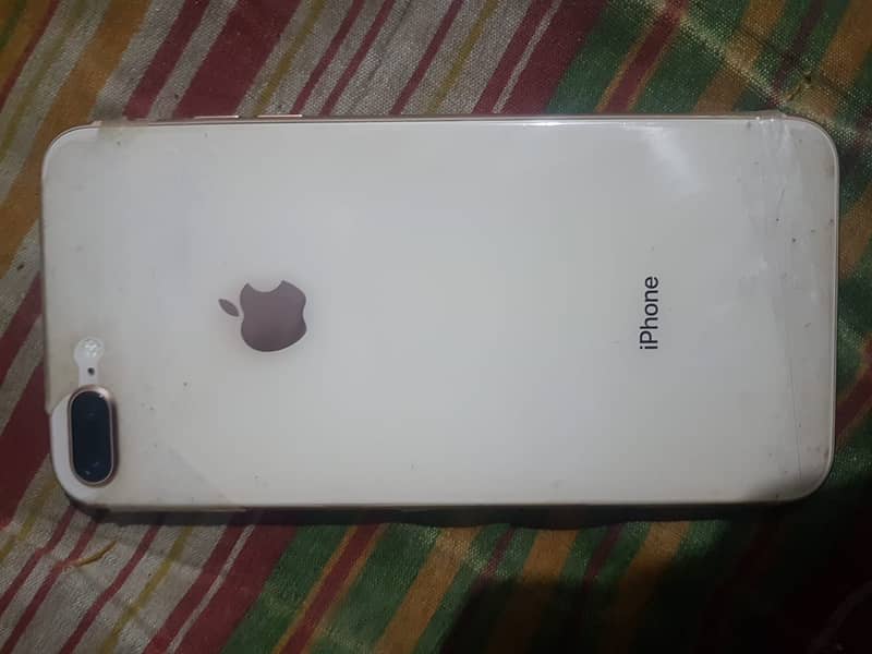 Apple iPhone 8 Plus 0