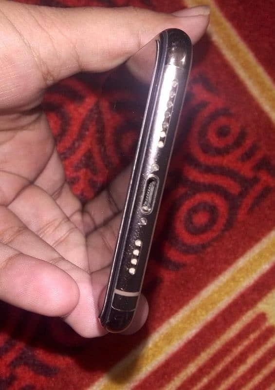 iphone xsmax 10/10 condition non pta 1