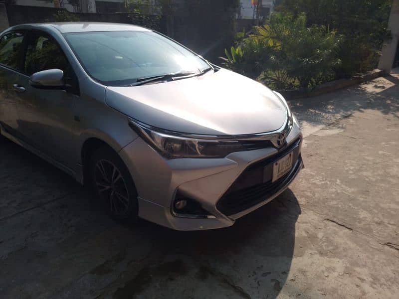 Toyota Corolla Altis 1.6  2018 3