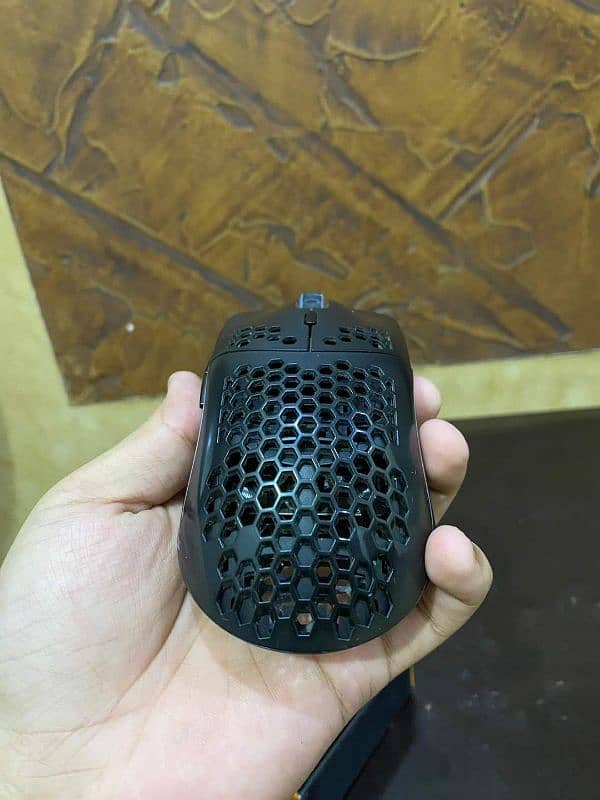 Glorious Model O Wireless 2