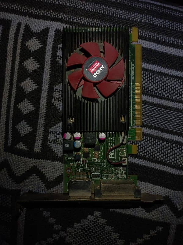 AMD GRAPHIC CARD 2GB R5 340X 6