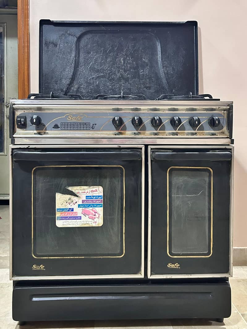 SAFE - 5 Burner Gas Stove With Rotasary Grill  Oven 3