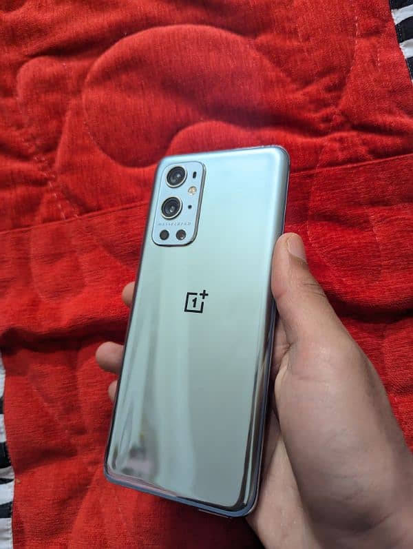 OnePlus 9 pro (exchange possible) 7