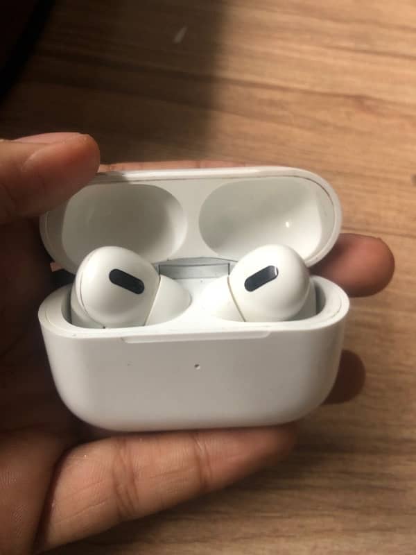 AirPods pro 1