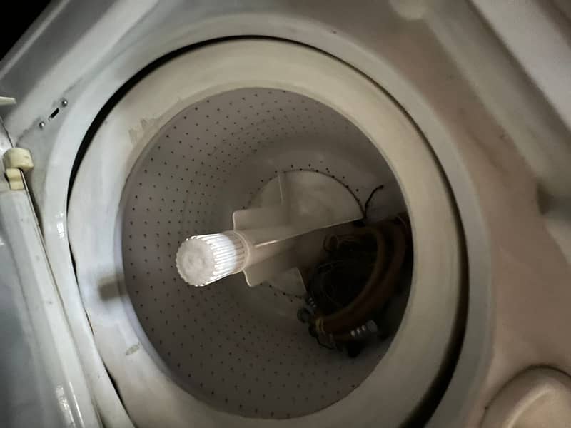 HOOVER WASHING MACHINE 3