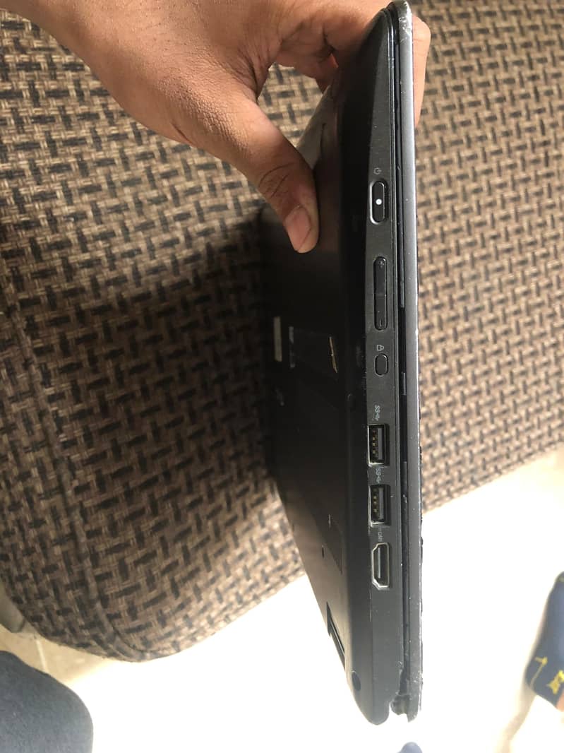 Lenovo Thinkpad i7 5th (yoga 14) 4