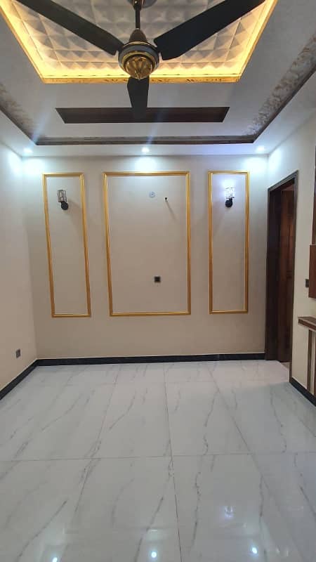 5 marla brand new house in Park view city Lahore 1