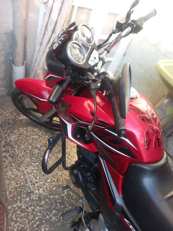 HONDA CBF 150 (Cleanest Engine) 9