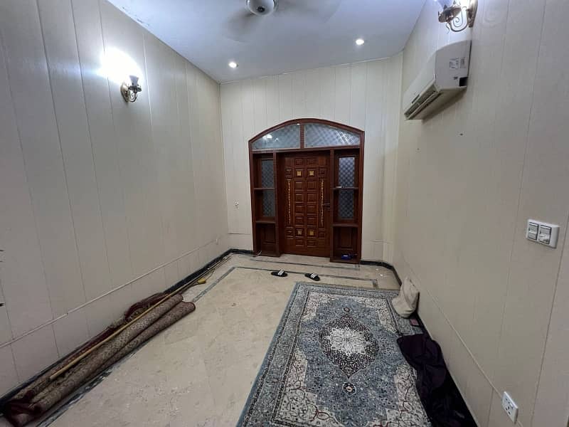 5 marla marble floor Double story house for rent in mustafa town lahore 40