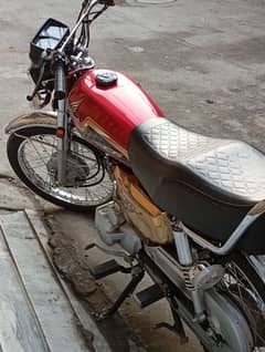 honda 125 gold edition