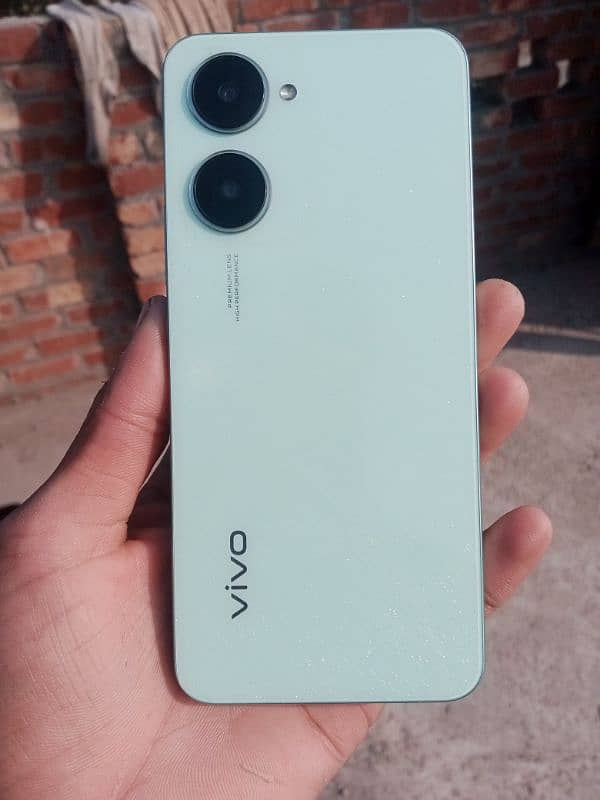 vivo Y03 2