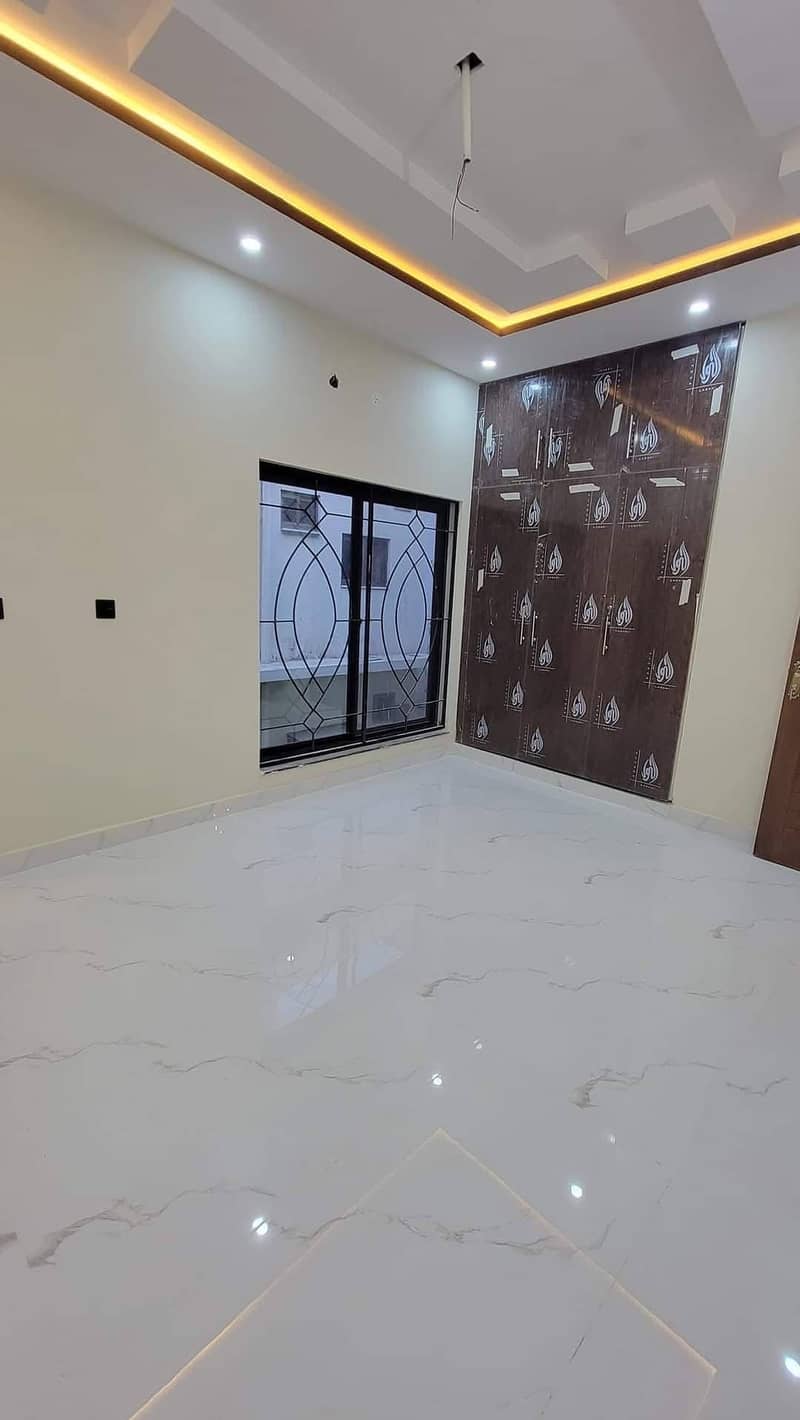 5 Marla Residence Brand New House Available For Rent Park View City 11