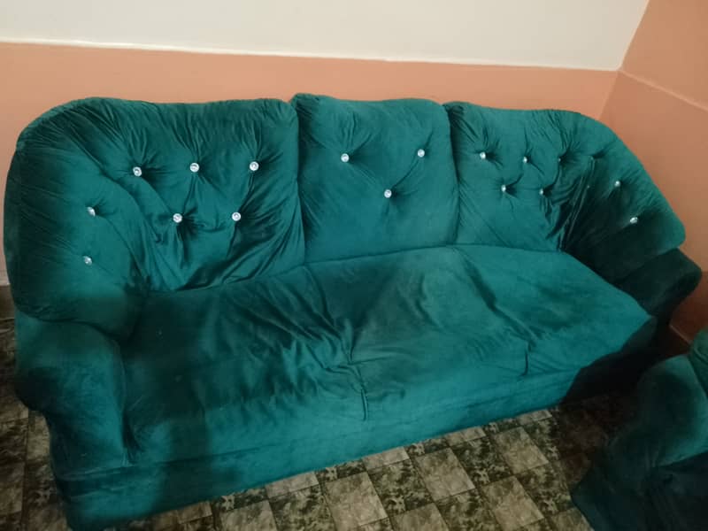 07 Seater sofa set in good condition 0