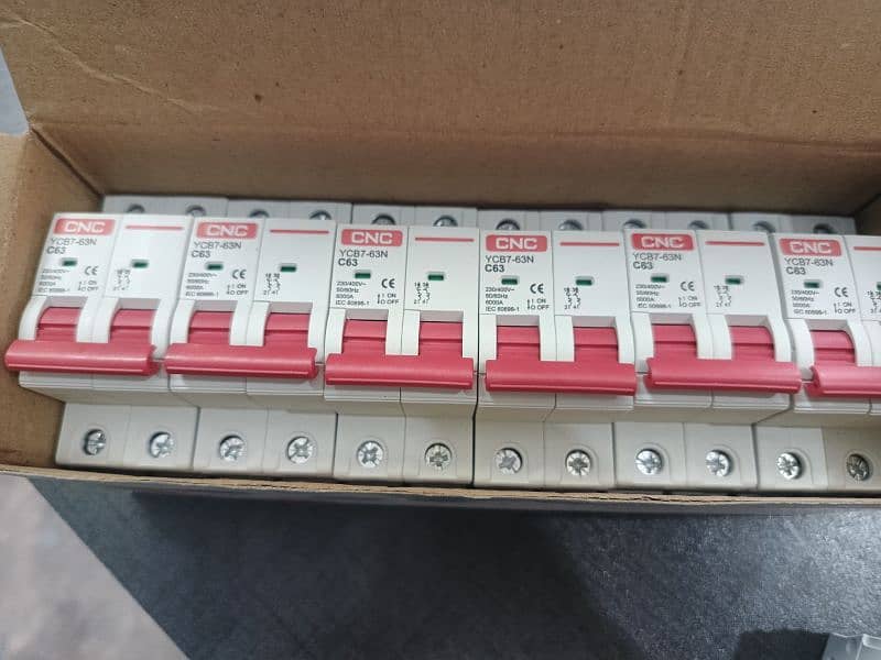 CNC AC Breakers 1