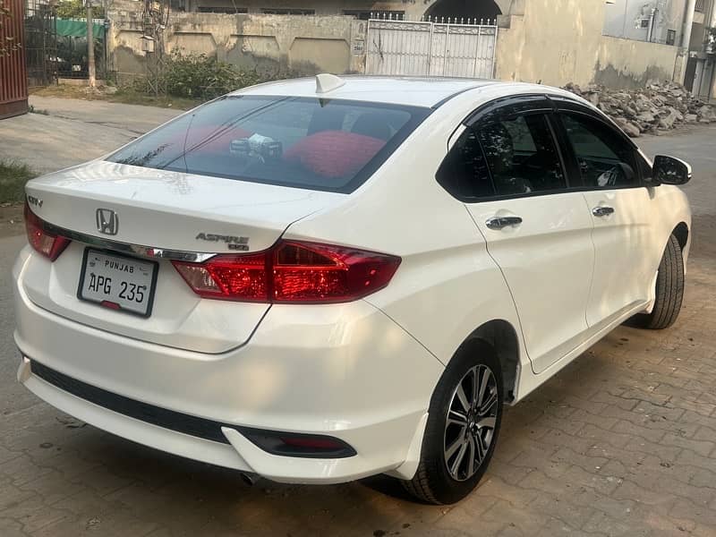 Honda City 1.5L Aspire 2023 New Almost 5