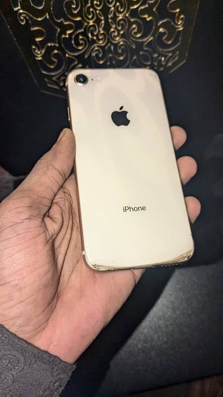 iPhone 8 all okay 256 gb non pta 0