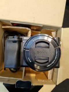 Sony Alpha A6400 With 16-50mm lens Like new