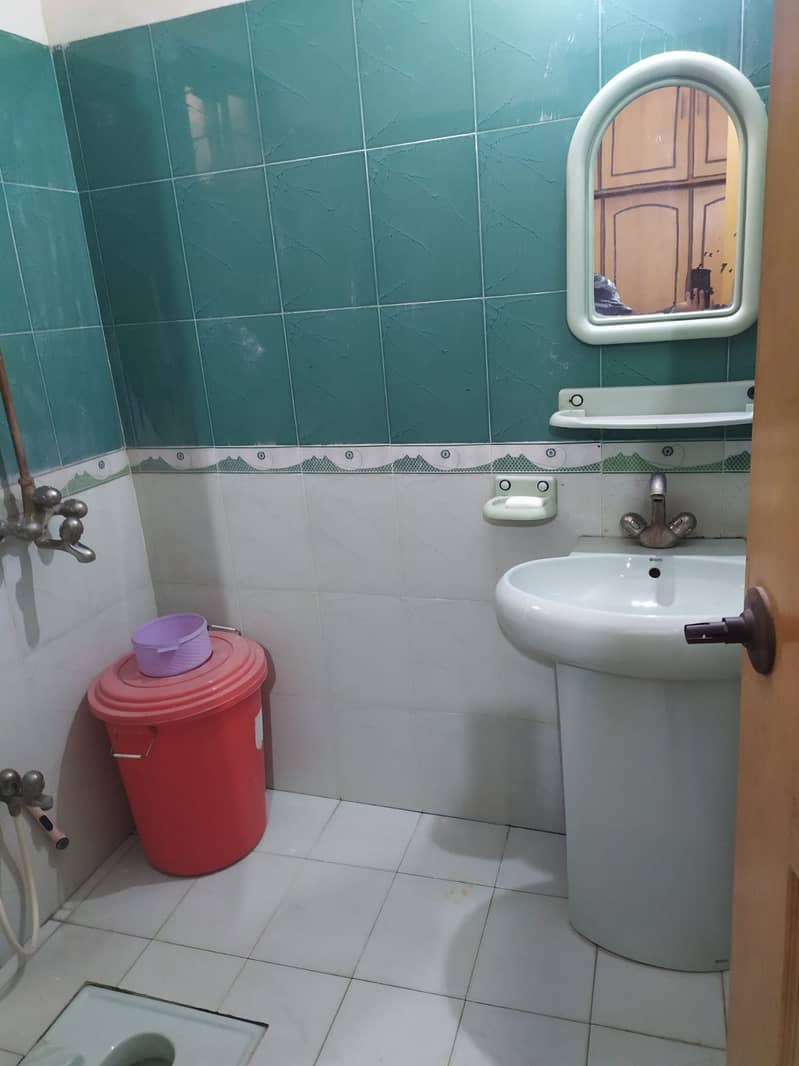 Furnished attached bath rooms&kitchn at johar town near Canal,UCP,Expo 8