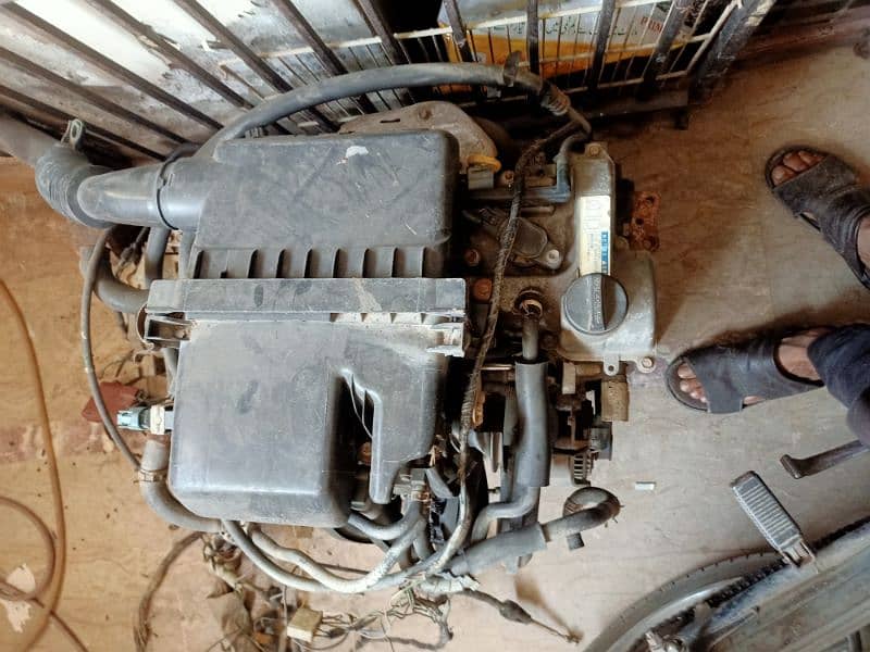 Toyota vitz 1300cc engine with auto gear 3