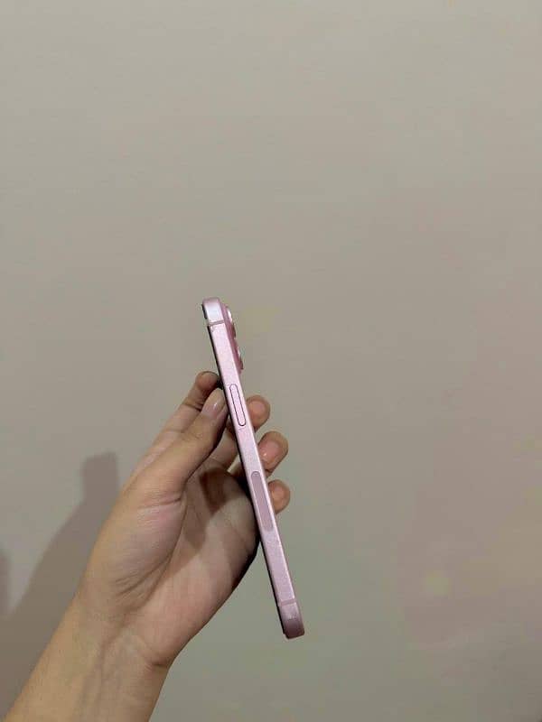 iphone 15 pink 1