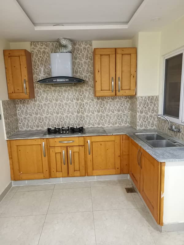 2 Bedroom Unfurnished Apartment Available For Rent In E/11/4 1