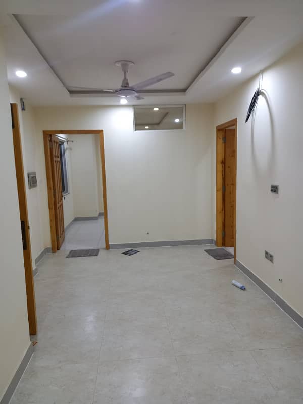 2 Bedroom Unfurnished Apartment Available For Rent In E/11/4 0