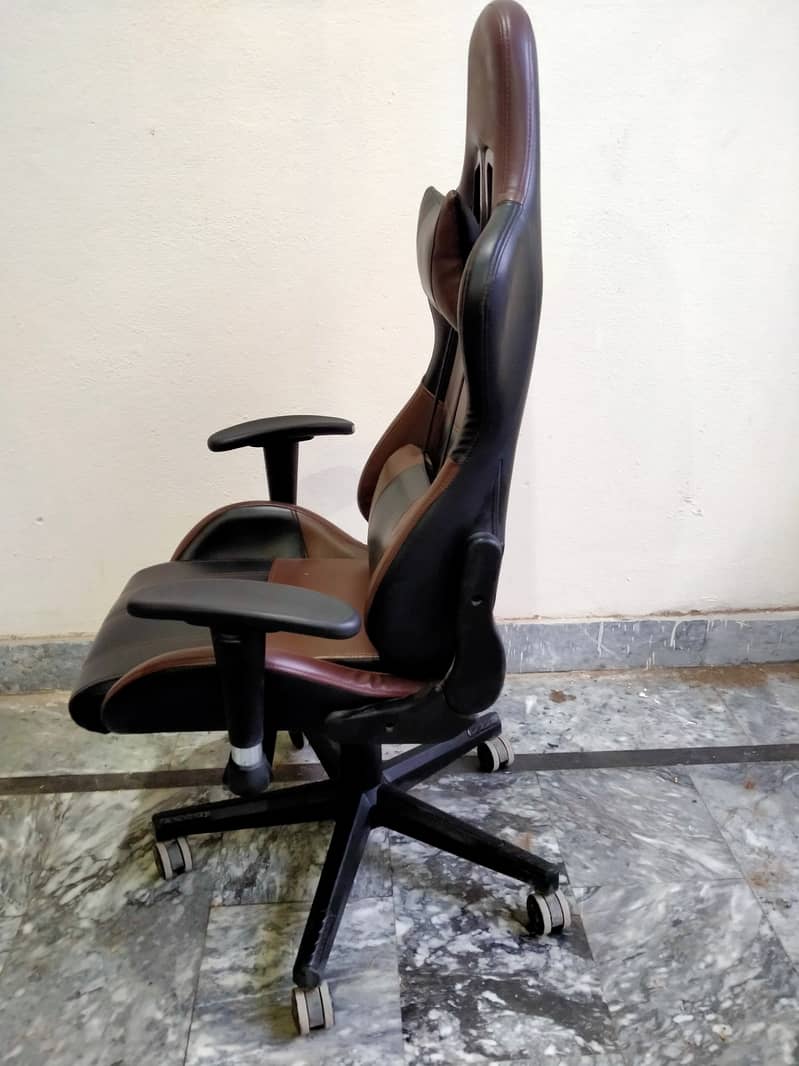 High Quaity Gaming chair - Office chair 6