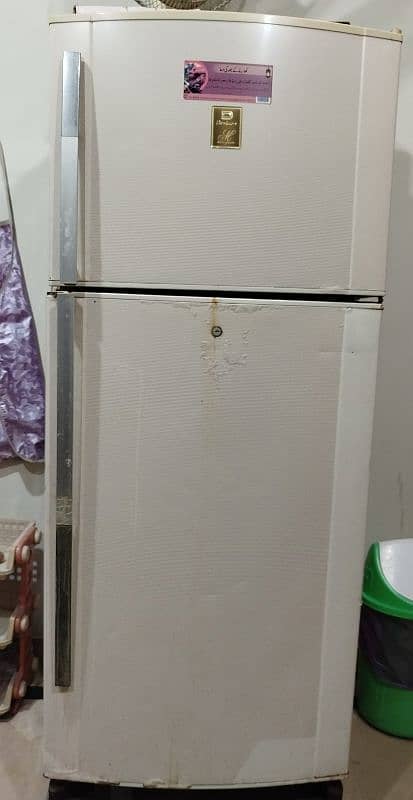 Dawlance fridge 0