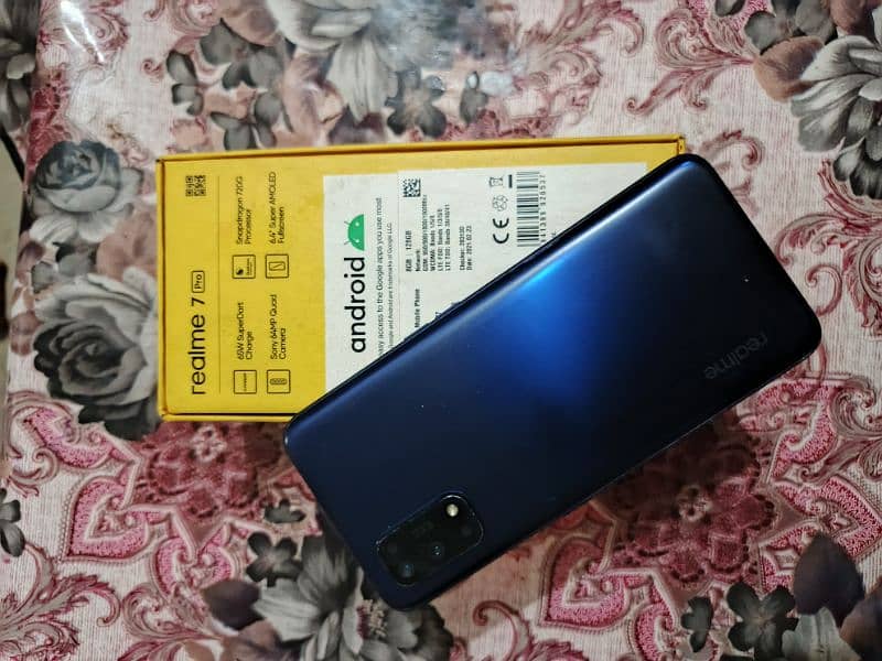 Realme 7pro 8/128 complete box 0