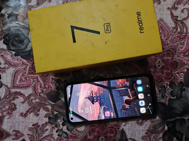 Realme 7pro 8/128 complete box 2