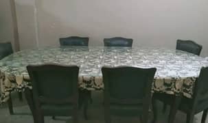 Dining table 7 chairs in good condition