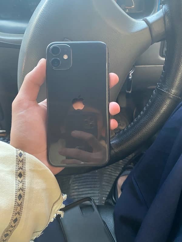 iPhone 11 jv 64 gb 1