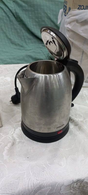 Philips electric kettle 1.5Litre 3