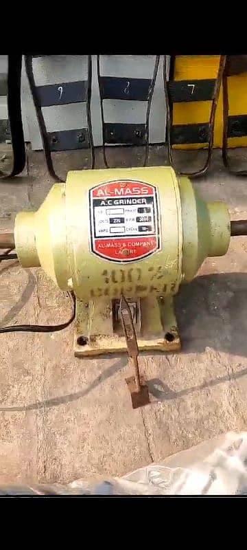 Manual Chappal banany wali Machine 5