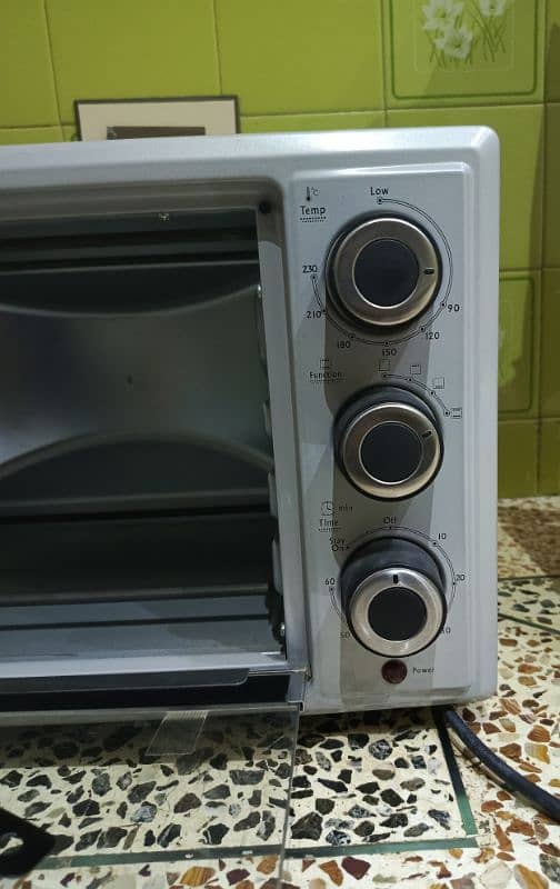 Dwanlance Oven DWMO-2515 - Excellent Condition, Low Price! 3