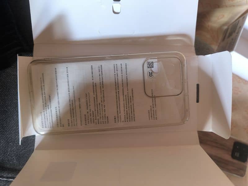 Xiaomi 13 8/256gb white color 3