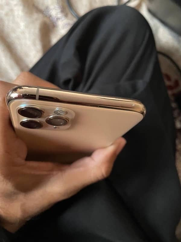 iPhone 11 Pro 256 Gb pta approved 2