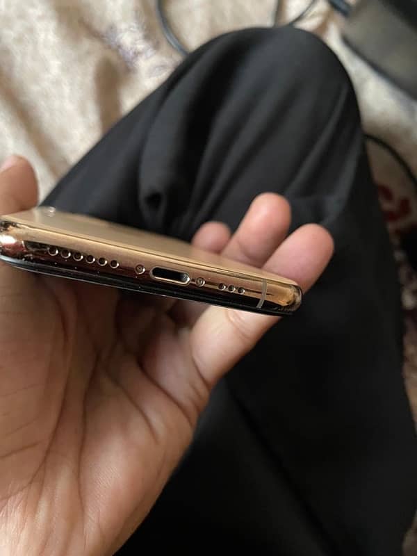 iPhone 11 Pro 256 Gb pta approved 5